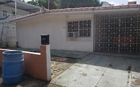 Figueroa Guest Rooms In Country Club